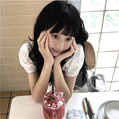 大青树下